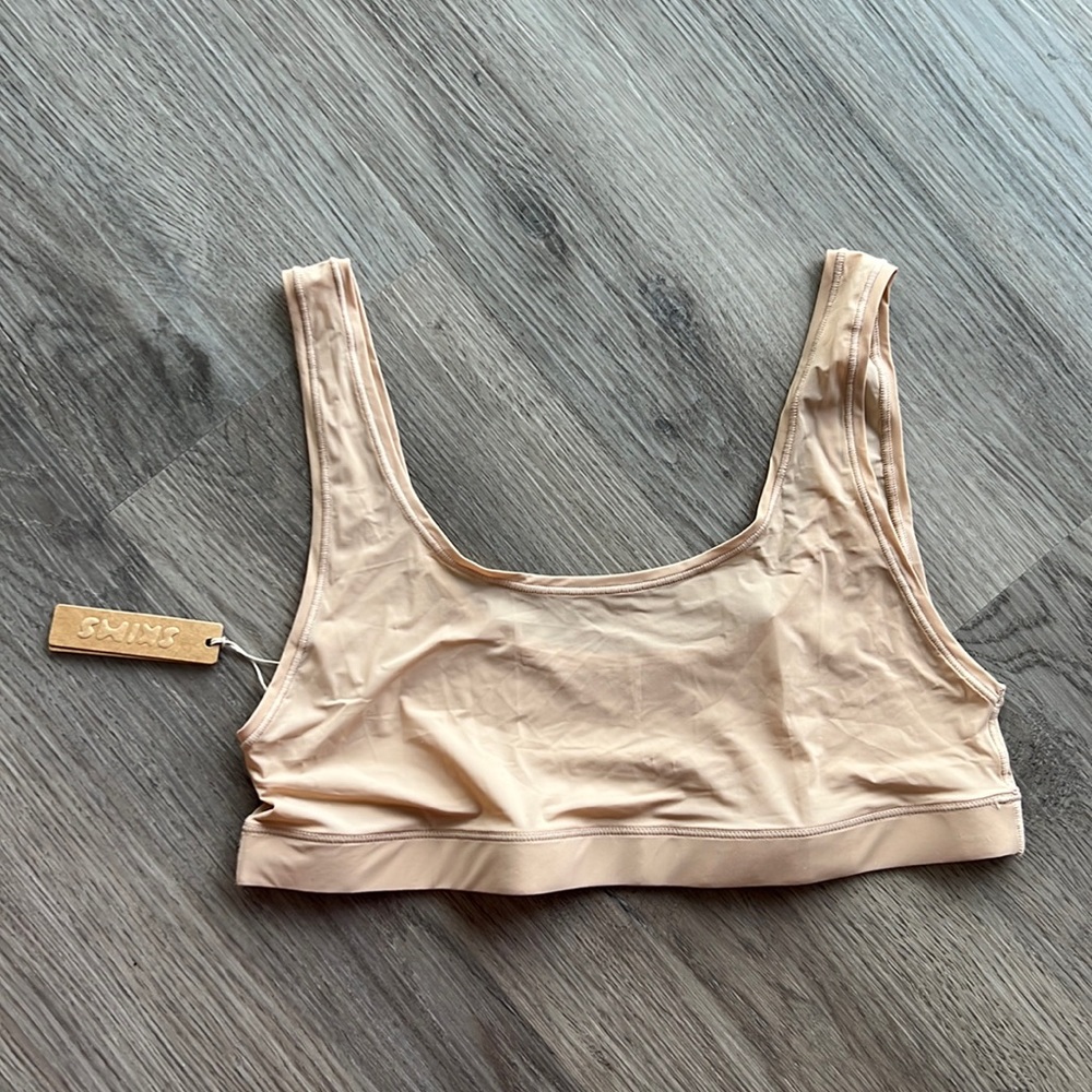 NWT Skims Bra